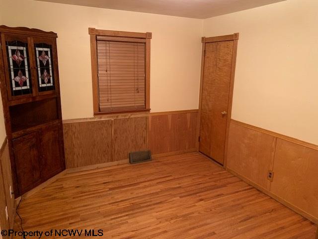 293 West Street Reedsville, WV 26547 - Photo 10 of 16 Gallery Image 10