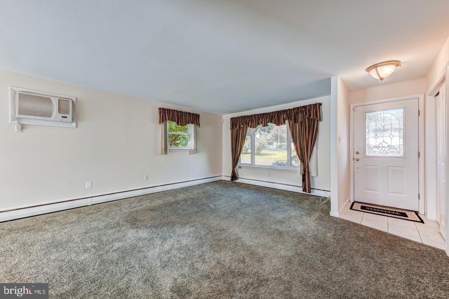 1827 Jill Road Willow Grove, PA 19090 - Photo 2 of 29 Gallery Image 2