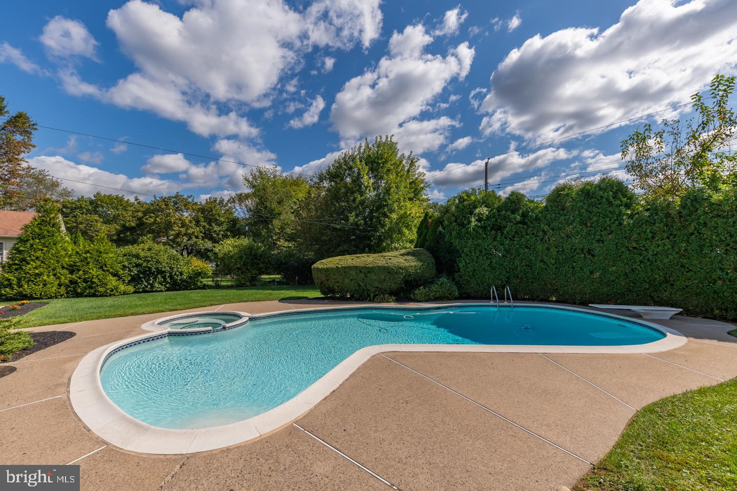 1827 Jill Road Willow Grove, PA 19090 - Photo 26 of 29 Gallery Image 26