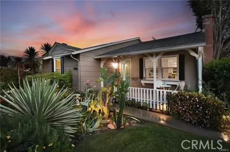 $6,200 | 14018 Hesby Street, Sherman Oaks, CA 91423