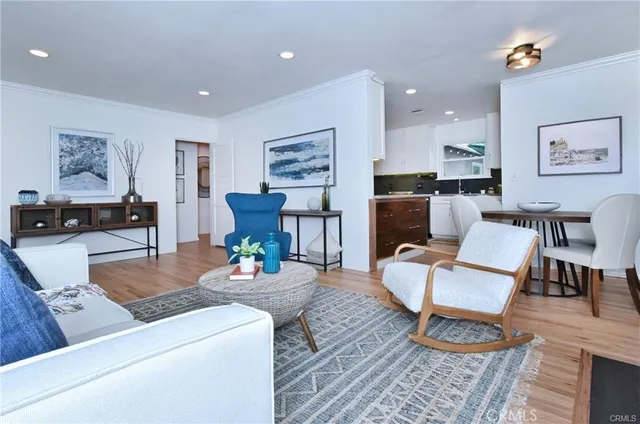 $6,200 | 14018 Hesby Street, Sherman Oaks, CA 91423