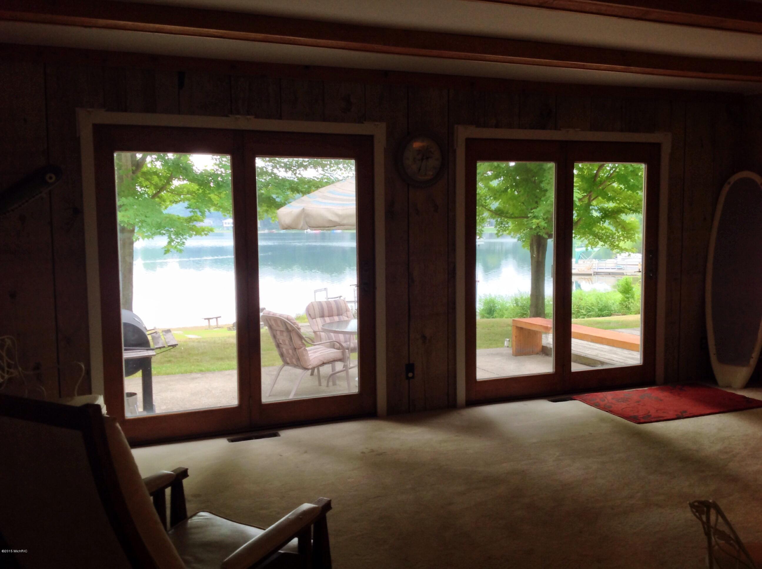 6660 MacDonald Road Twin Lake, MI 49457 - Photo 11 of 41 image