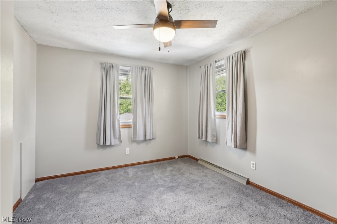 2807-2811 Sweitzer Road Uniontown, OH 44685 - Photo 15 of 37 2811 Bedroom