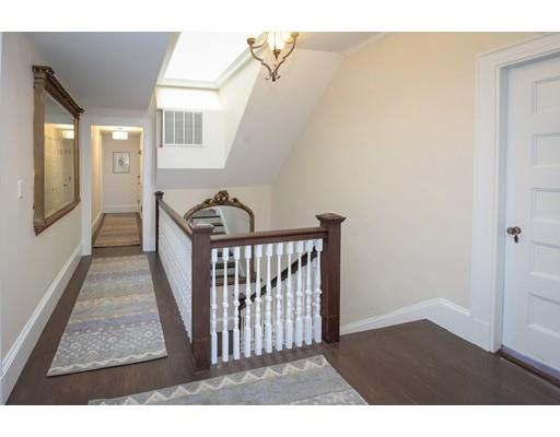 929 Beacon Street Newton, MA 02459 - Photo 19 of 36 a view of a hallway
