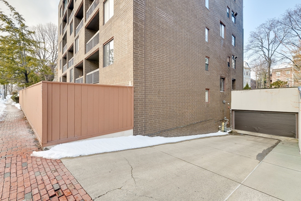 321 Harvard Street, Unit 307 Cambridge, MA 02139 - Photo 21 of 26 a view of an outdoor space