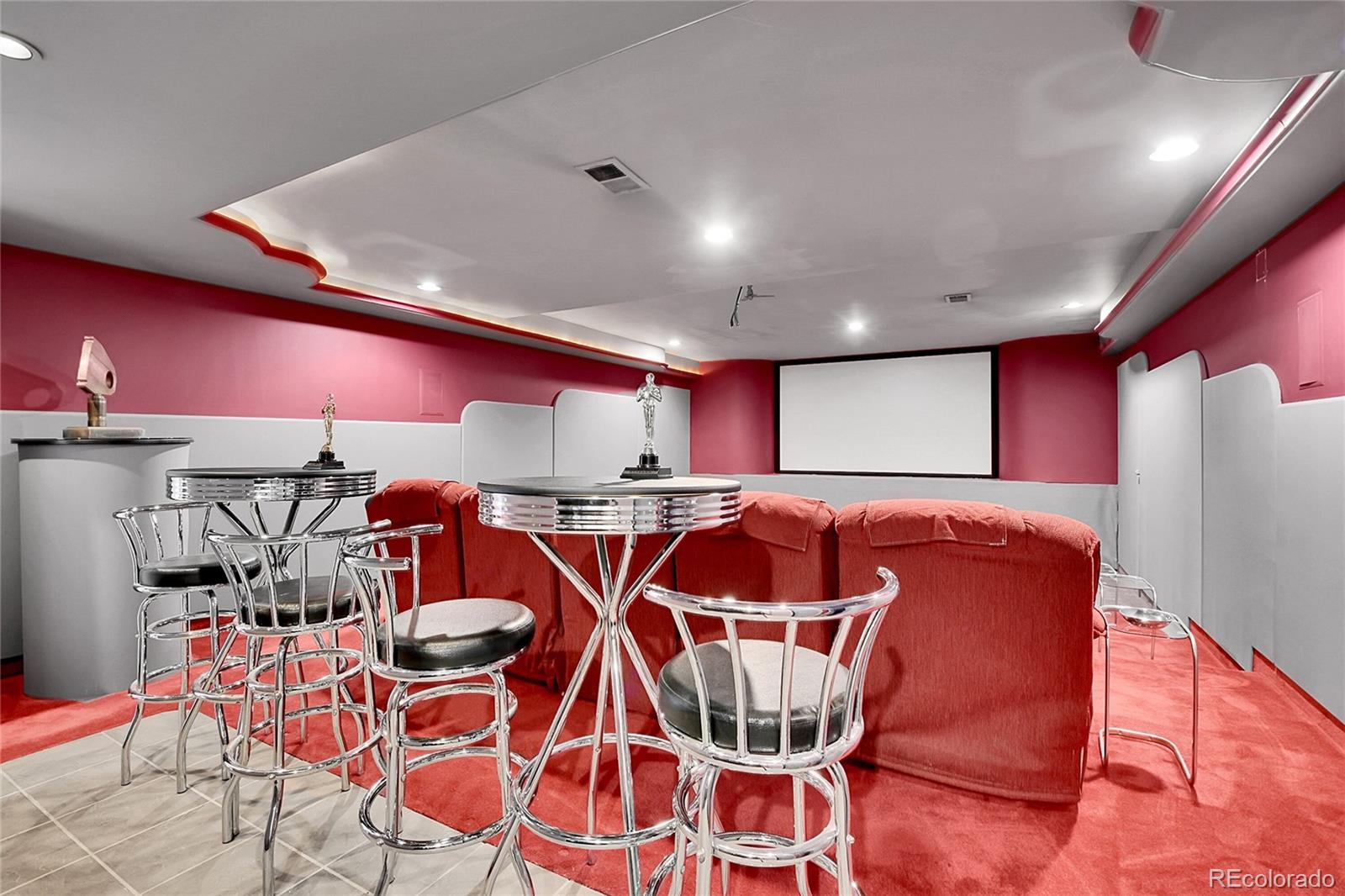 13082 South Wamblee Valley Road Conifer, CO 80433 - Photo 41 of 46 a view of a dining room with furniture
