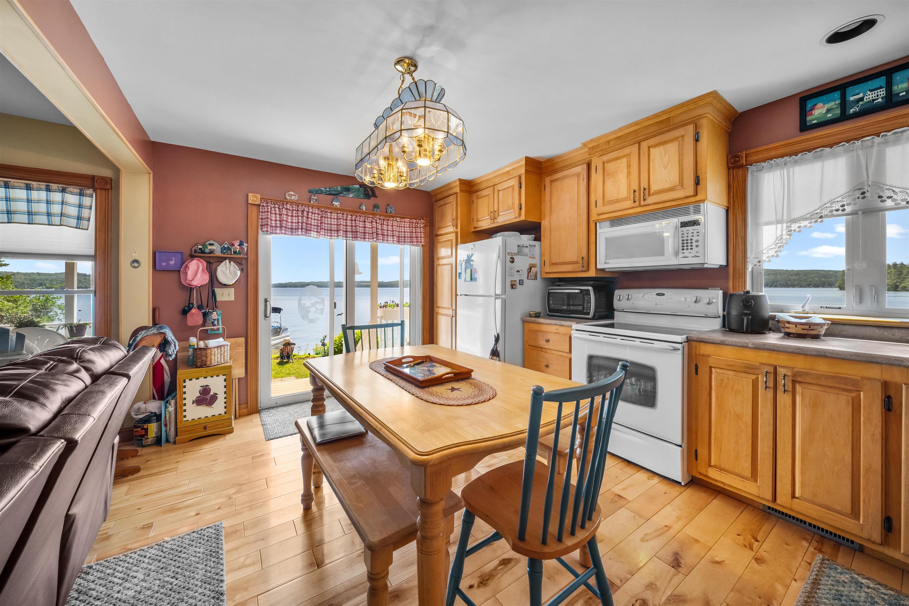 585 Wansor Road Wakefield, NH 03830 - Photo 4 of 49 Gallery Image 4