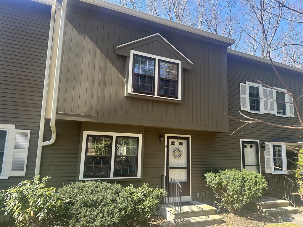 1 Apple Ridge Road, Unit 5 Maynard, MA 01754 - Photo 1 of 30 Gallery Image 1