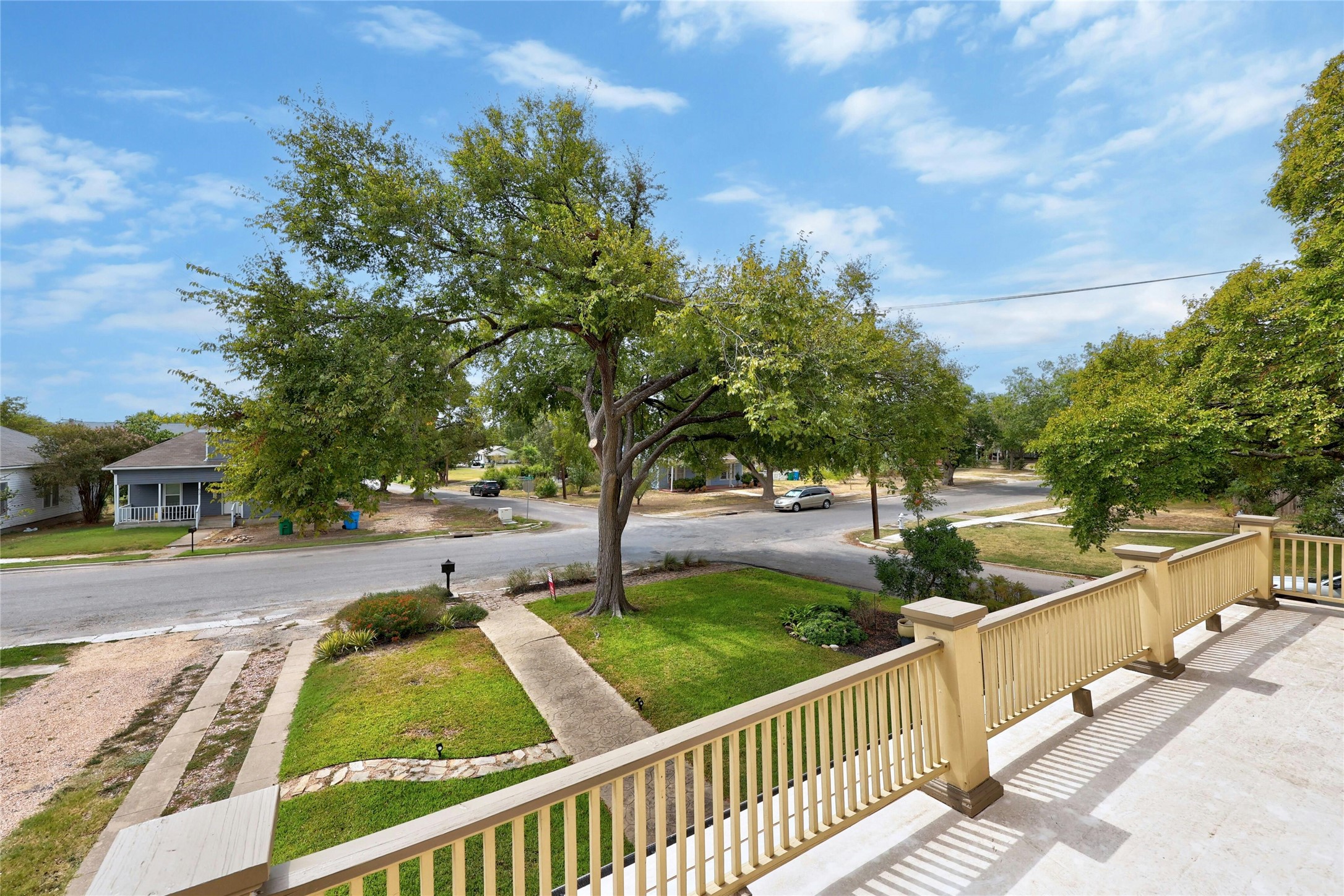 622 West 7th Street Taylor, TX 76574 - Photo 26 of 35