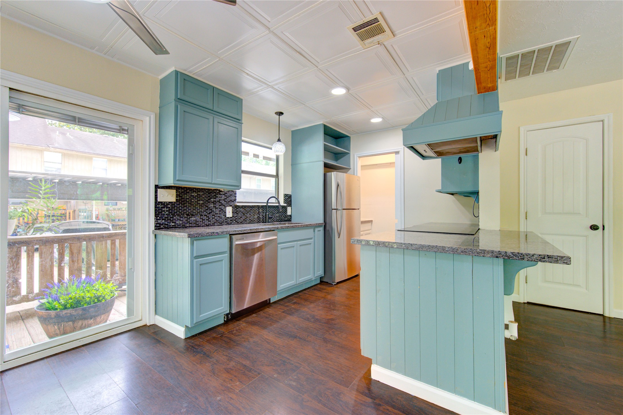 1011 Hamblen Road, Unit 307 Houston, TX 77339 - Photo 13 of 50