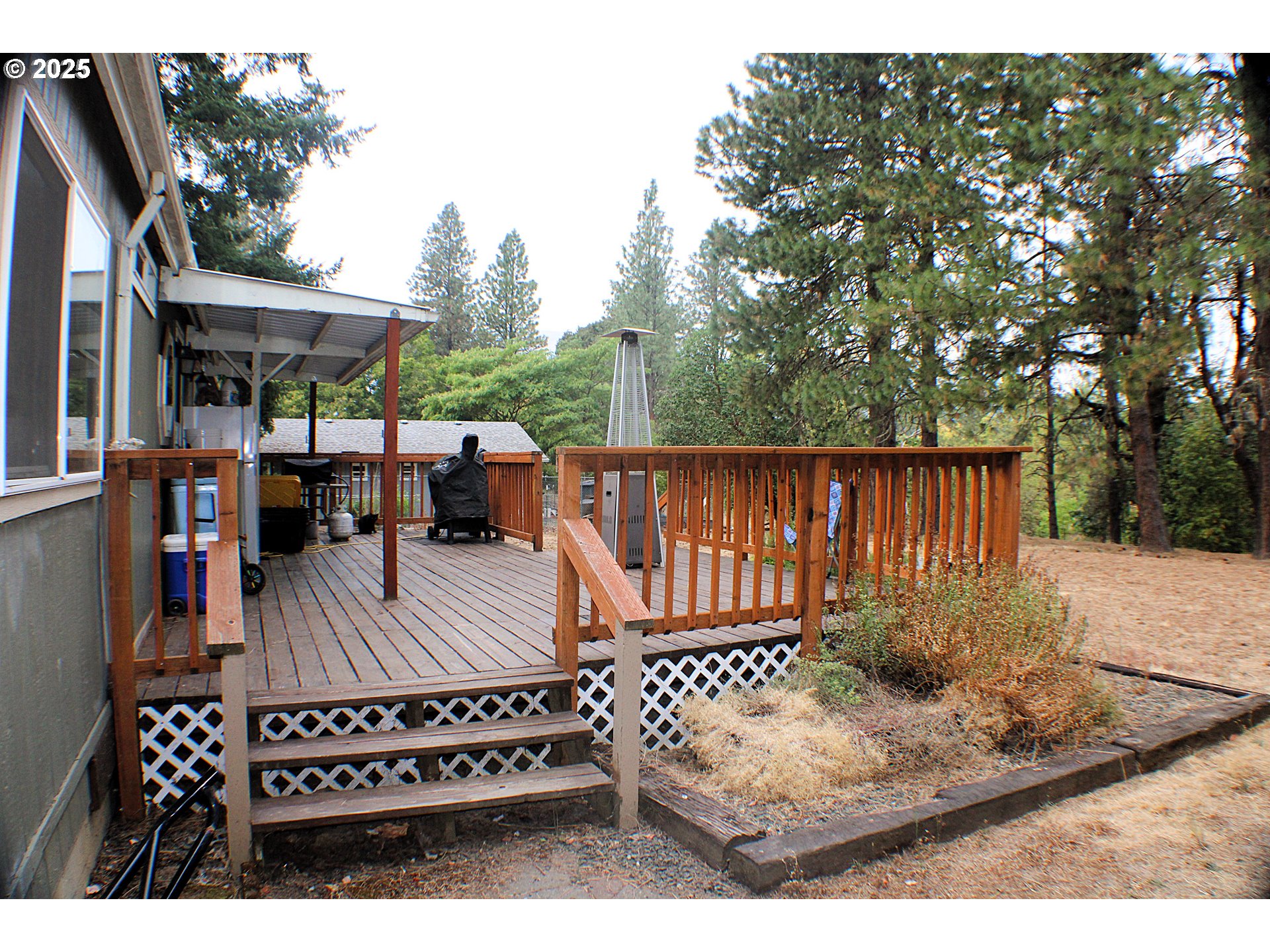 231 Arrow Way Myrtle Creek, OR 97457 - Photo 14 of 43