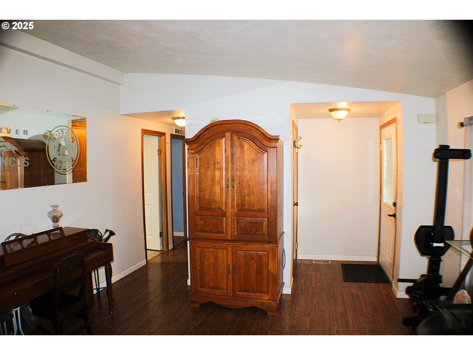 231 Arrow Way Myrtle Creek, OR 97457 - Photo 4 of 43
