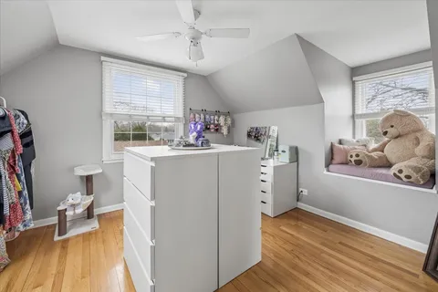 $375,000 | 573 Dublin Drive, Mundelein, IL 60060