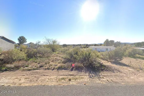 $17,500 | 20659 East Cactus Wren Drive, Unit 2744, Mayer, AZ 86333