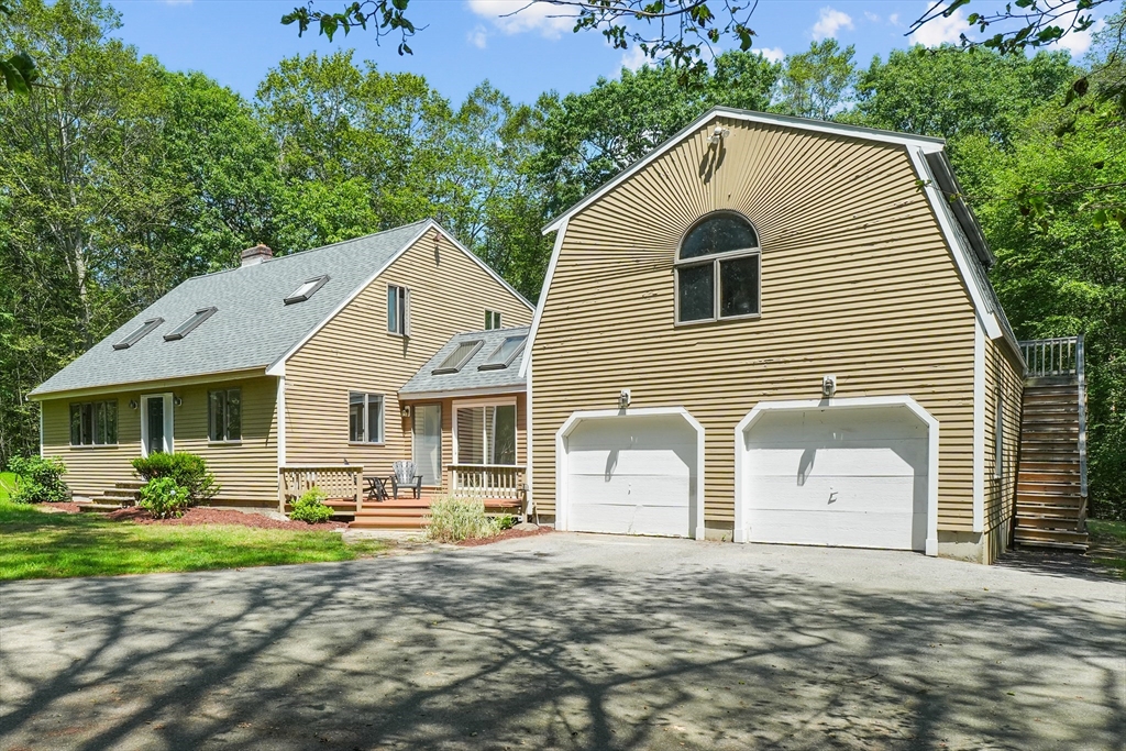 12 Baker Road Salisbury, MA 01952 - Photo 2 of 42
