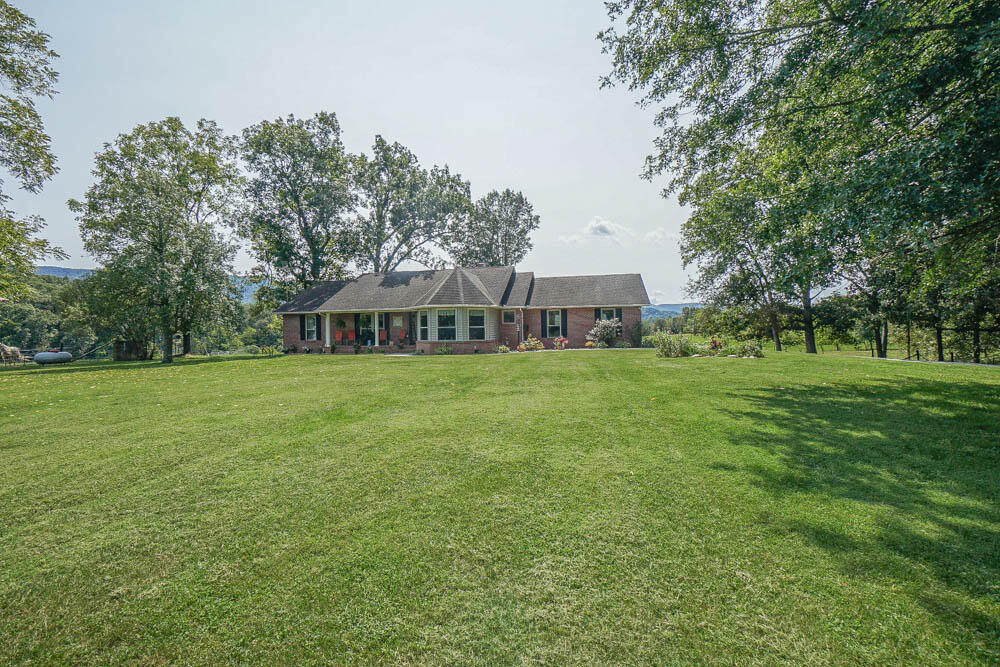 1505 McKenry Road Walland, TN 37886 - Photo 7 of 40 DSC09905