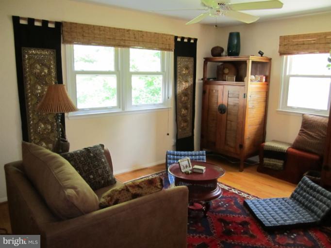 5222 Juliet Street Springfield, VA 22151 - Photo 26 of 29 Bedroom #2