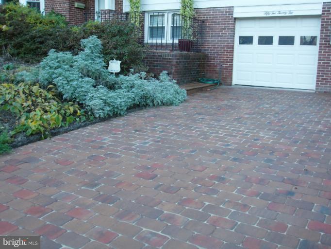 5222 Juliet Street Springfield, VA 22151 - Photo 6 of 29 NEW Brick Paver Driveway
