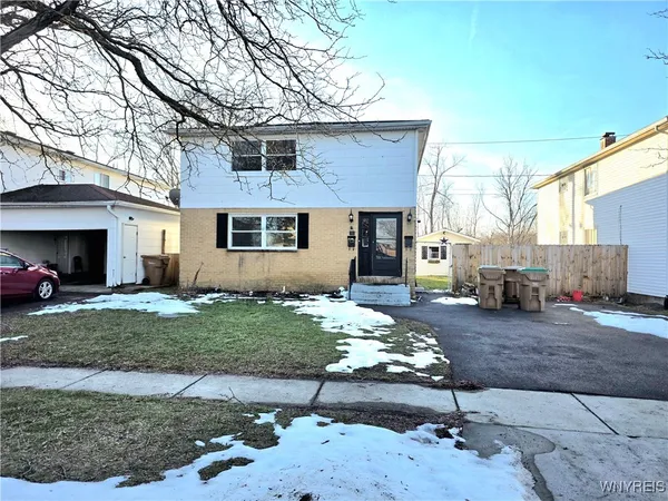 $1,600 | 50 Strasbourg Drive, Cheektowaga, NY 14227