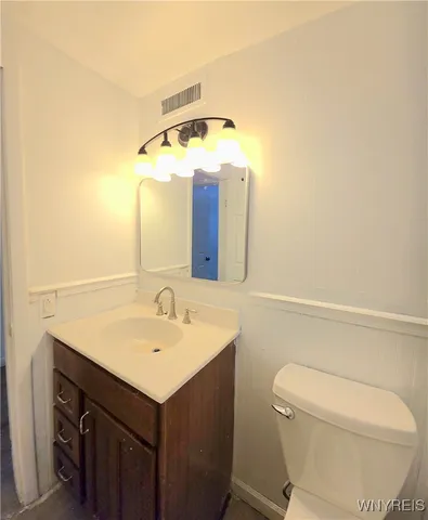 $1,600 | 50 Strasbourg Drive, Cheektowaga, NY 14227