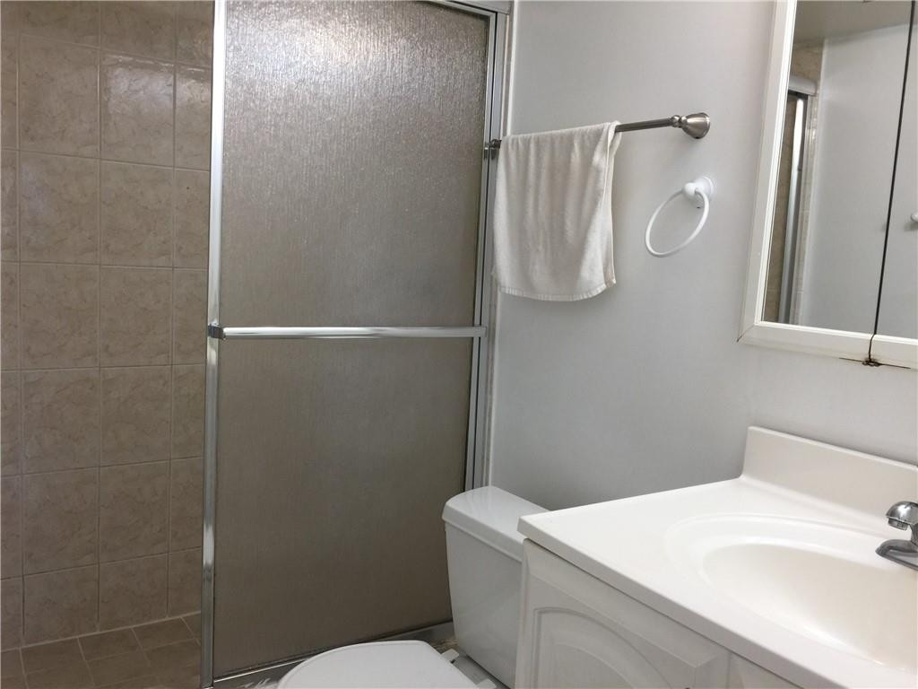 8402 West Sample Road, Unit 239 Coral Springs, FL 33065 - Photo 7 of 16 Master Bathroom