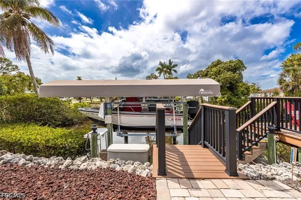 $589,900 | 11361 Argentine Court, Bokeelia, FL 33922