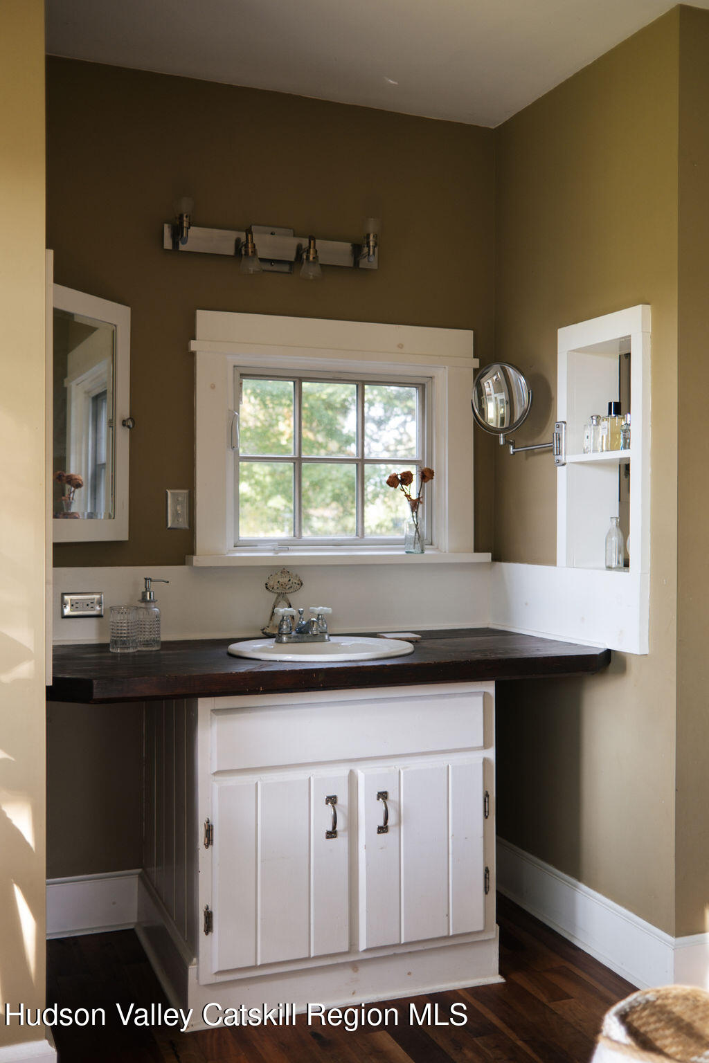215 Moore Road Germantown, NY 12526 - Photo 18 of 36 1St FL Bath