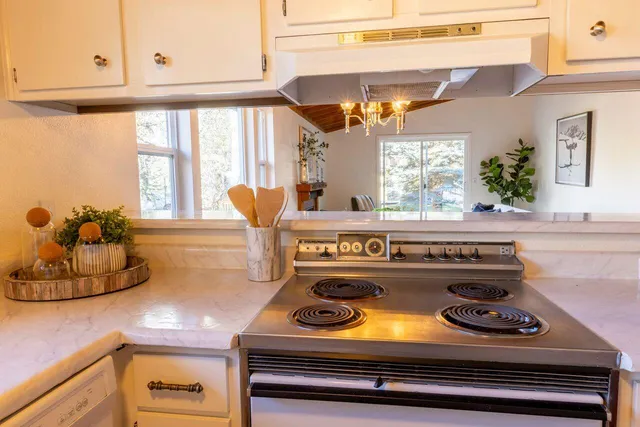 $665,000 | 3528 Ranch Condo Drive, Sun Valley, ID 83353