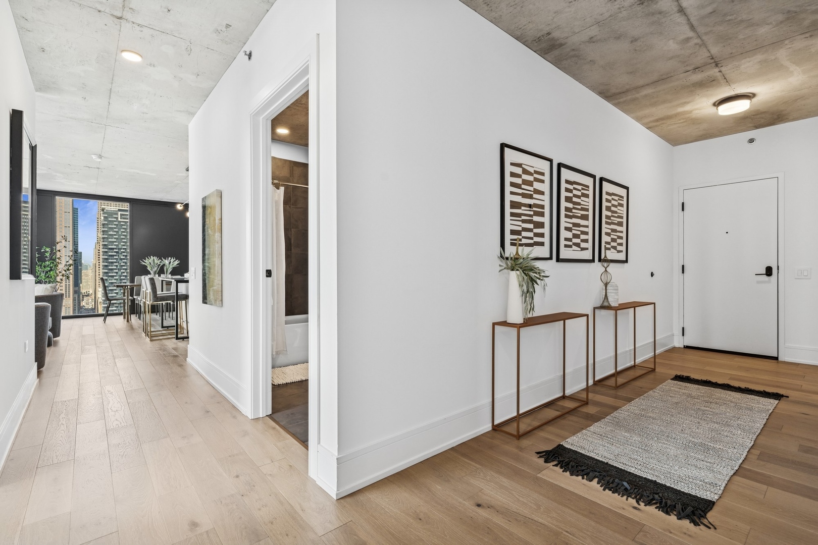 234 West Polk Street, Unit 2802 Chicago, IL 60607 - Photo 3 of 38