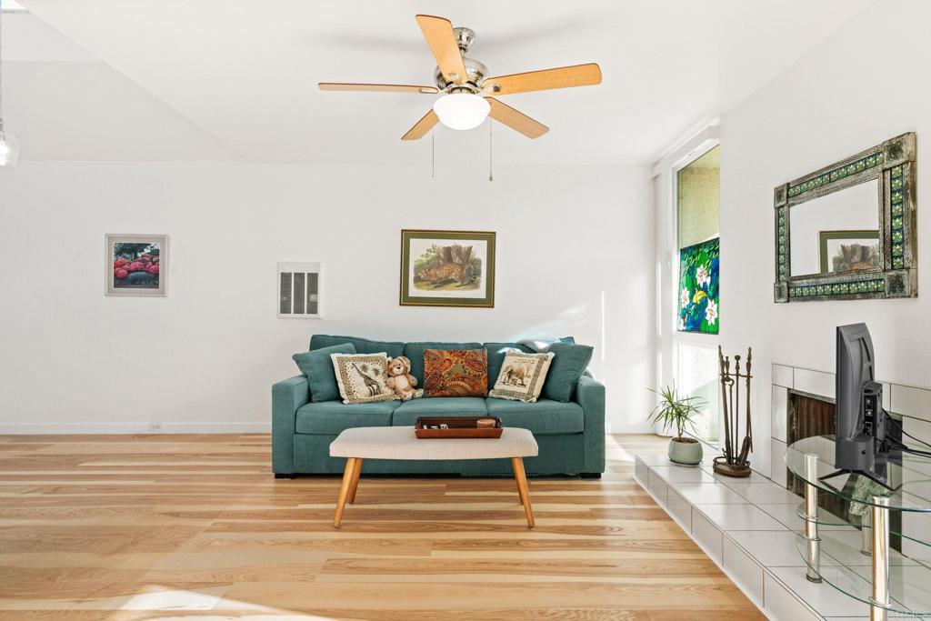 2376 Altisma Way, Unit K Carlsbad, CA 92009 - Photo 24 of 44