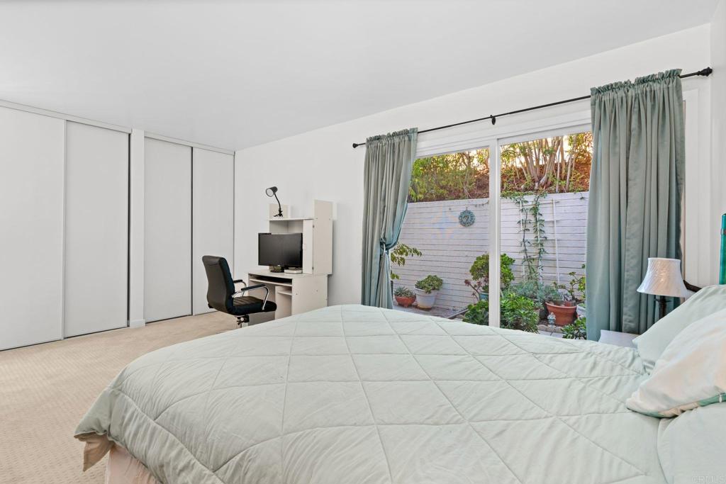 2376 Altisma Way, Unit K Carlsbad, CA 92009 - Photo 33 of 44