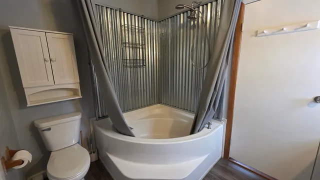 $279,900 | 15143 H Drive South, Marshall, MI 49068