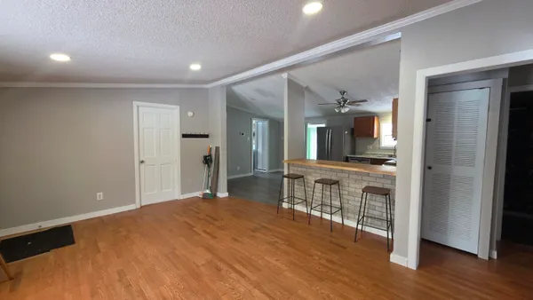 $269,900 | 15143 H Drive South, Marshall, MI 49068