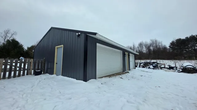 $279,900 | 15143 H Drive South, Marshall, MI 49068