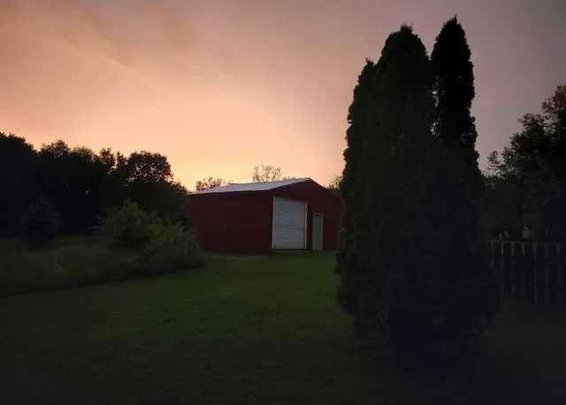 $279,900 | 15143 H Drive South, Marshall, MI 49068