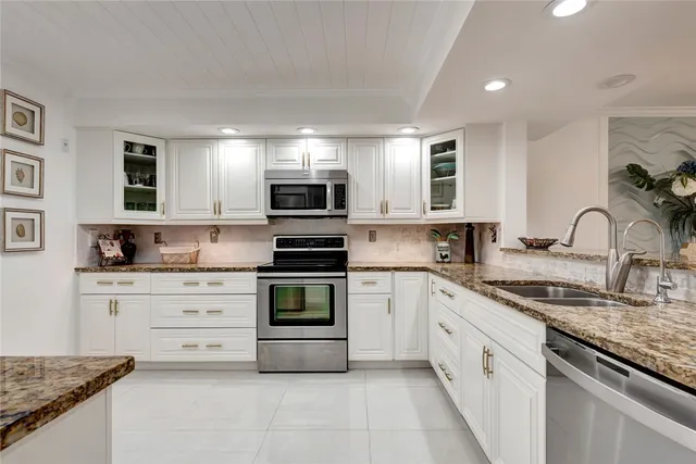 $920,000 | 4800 Florida A1A, Unit 110, Vero Beach, FL 32963