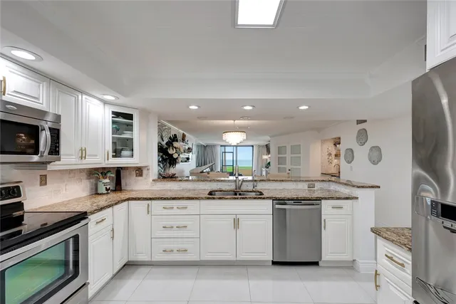 $920,000 | 4800 Florida A1A, Unit 110, Vero Beach, FL 32963