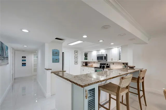 $920,000 | 4800 Florida A1A, Unit 110, Vero Beach, FL 32963