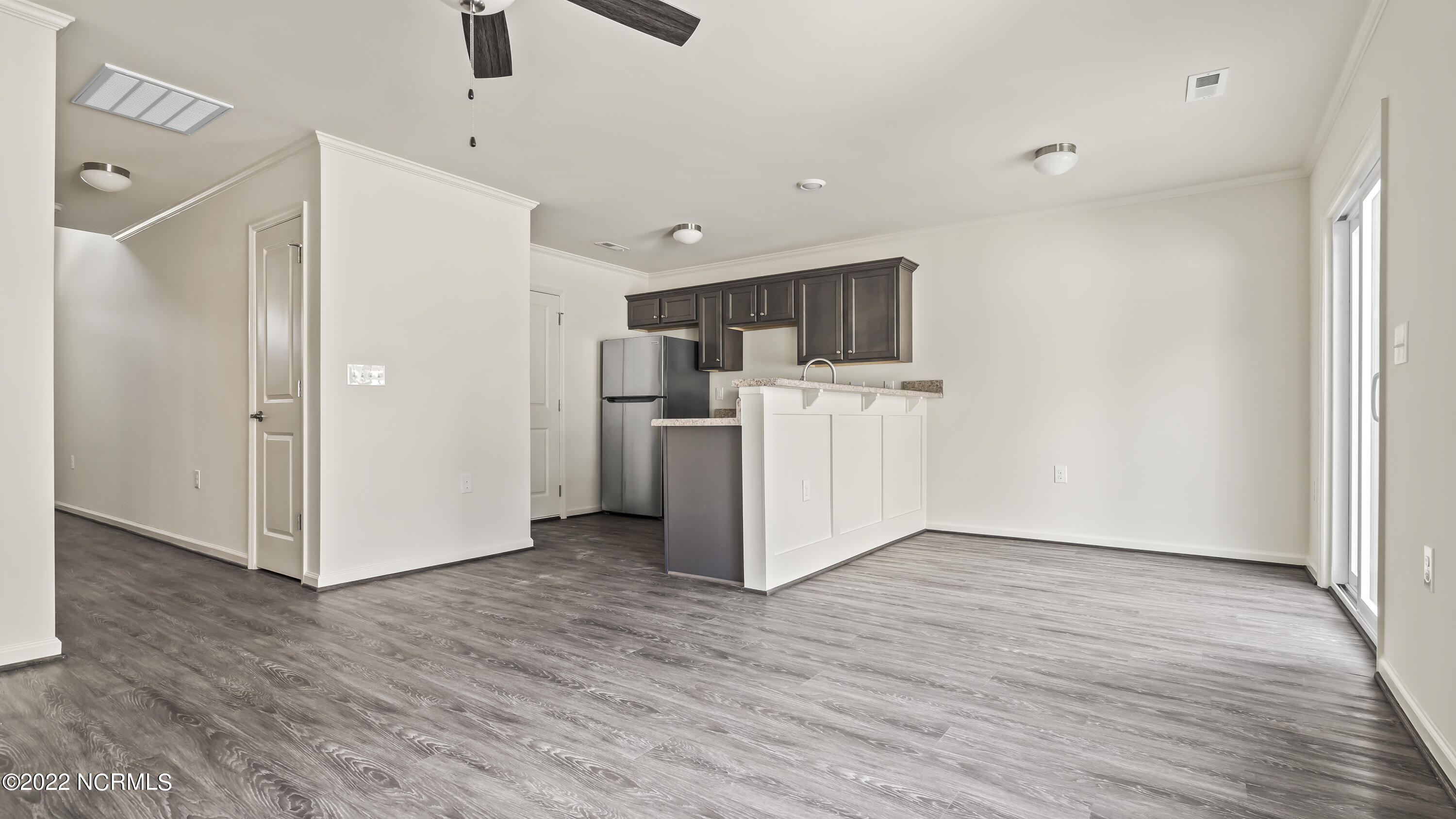 340 Glenellen Loop Road Midway Park, NC 28544 - Photo 7 of 25 7