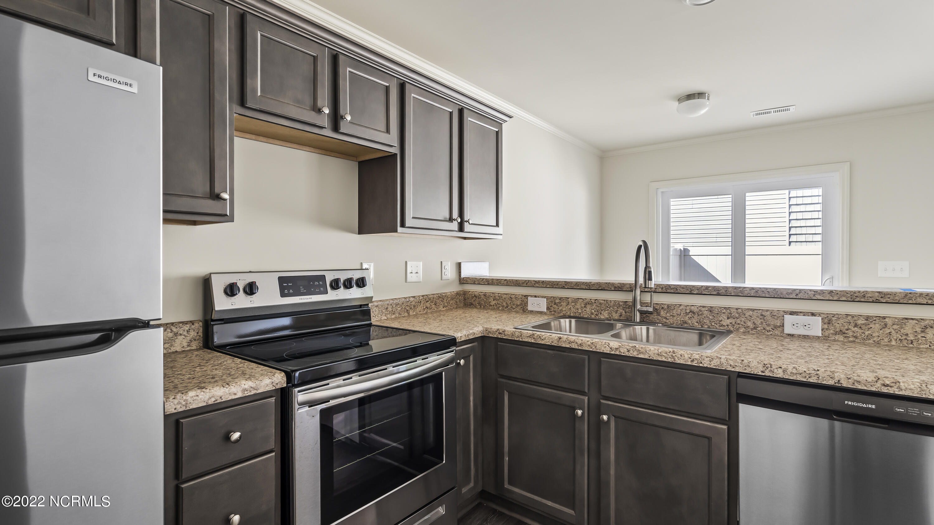 340 Glenellen Loop Road Midway Park, NC 28544 - Photo 10 of 25 10