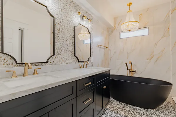 $1,225,000 | 1316 3rd Avenue North, Nashville, TN 37208