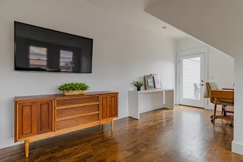 $1,225,000 | 1316 3rd Avenue North, Nashville, TN 37208