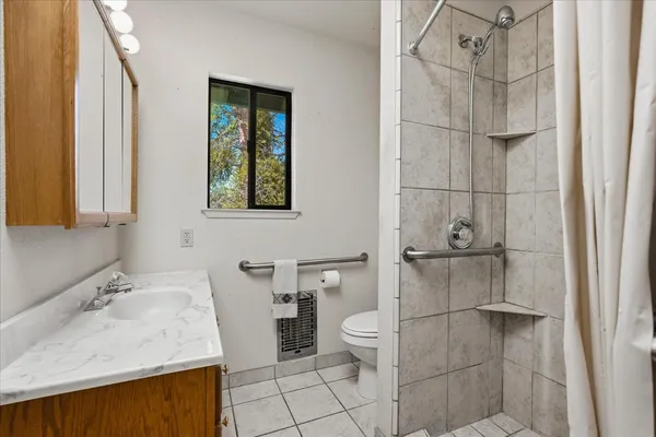 $675,000 | 34200 Old Hickory Lane, Coarsegold, CA 93614