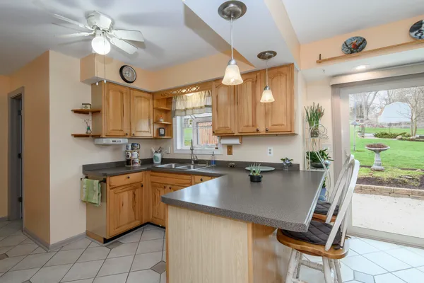 $389,900 | 17321 West Observatory Road, New Berlin, WI 53146