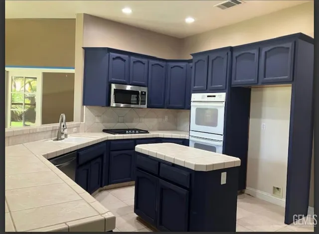 $565,000 | Undisclosed Address, Bakersfield, CA 93314