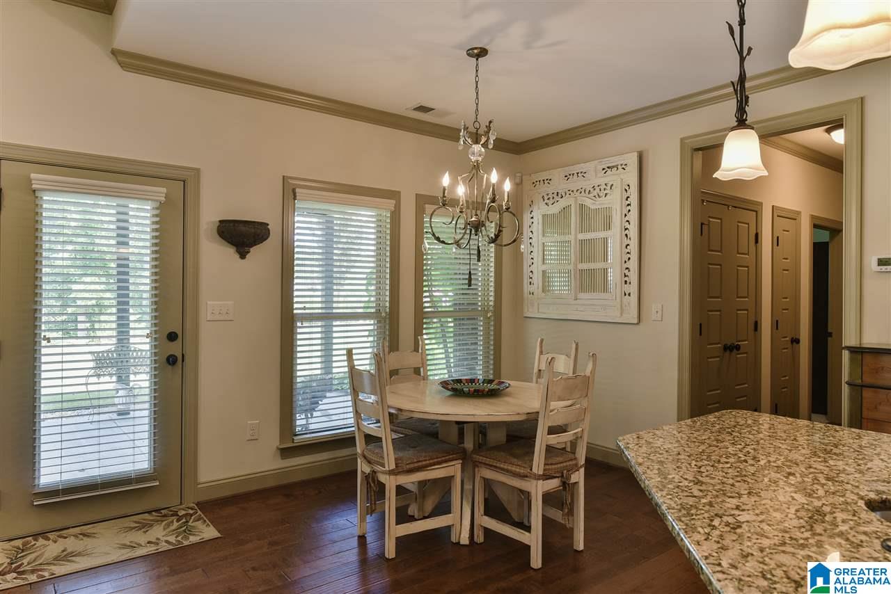 204 Dunrobin Cove Pelham, AL 35124 - Photo 11 of 49