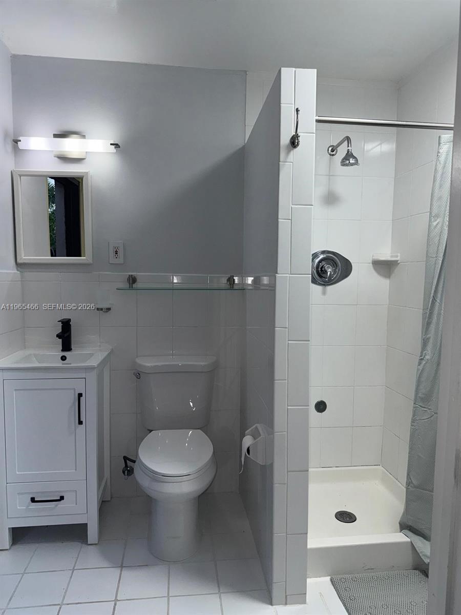 13142 Southwest 5th Street Miami, FL 33184 - Photo 8 of 10