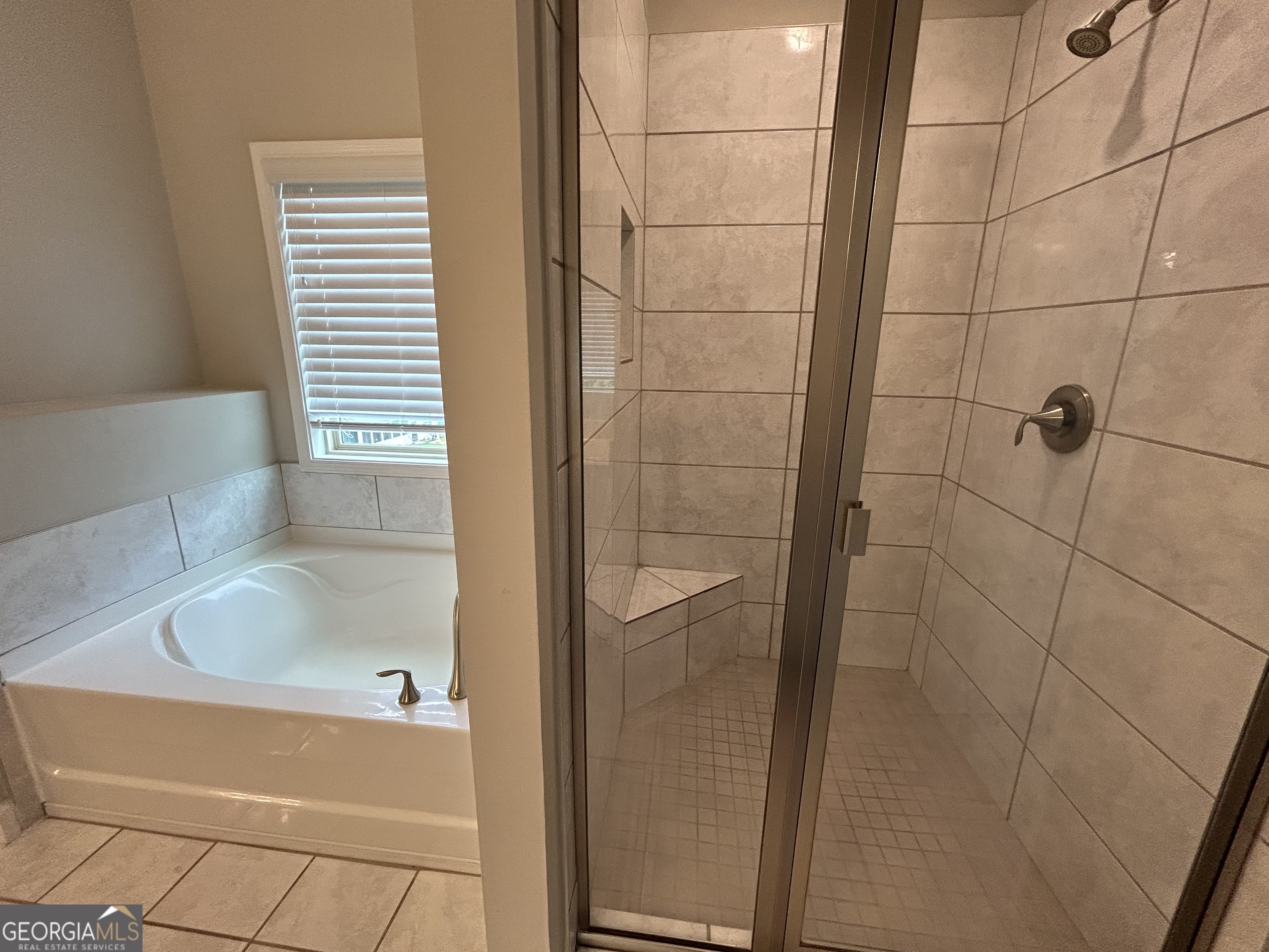 2940 Furlong Court Cumming, GA 30040 - Photo 18 of 37