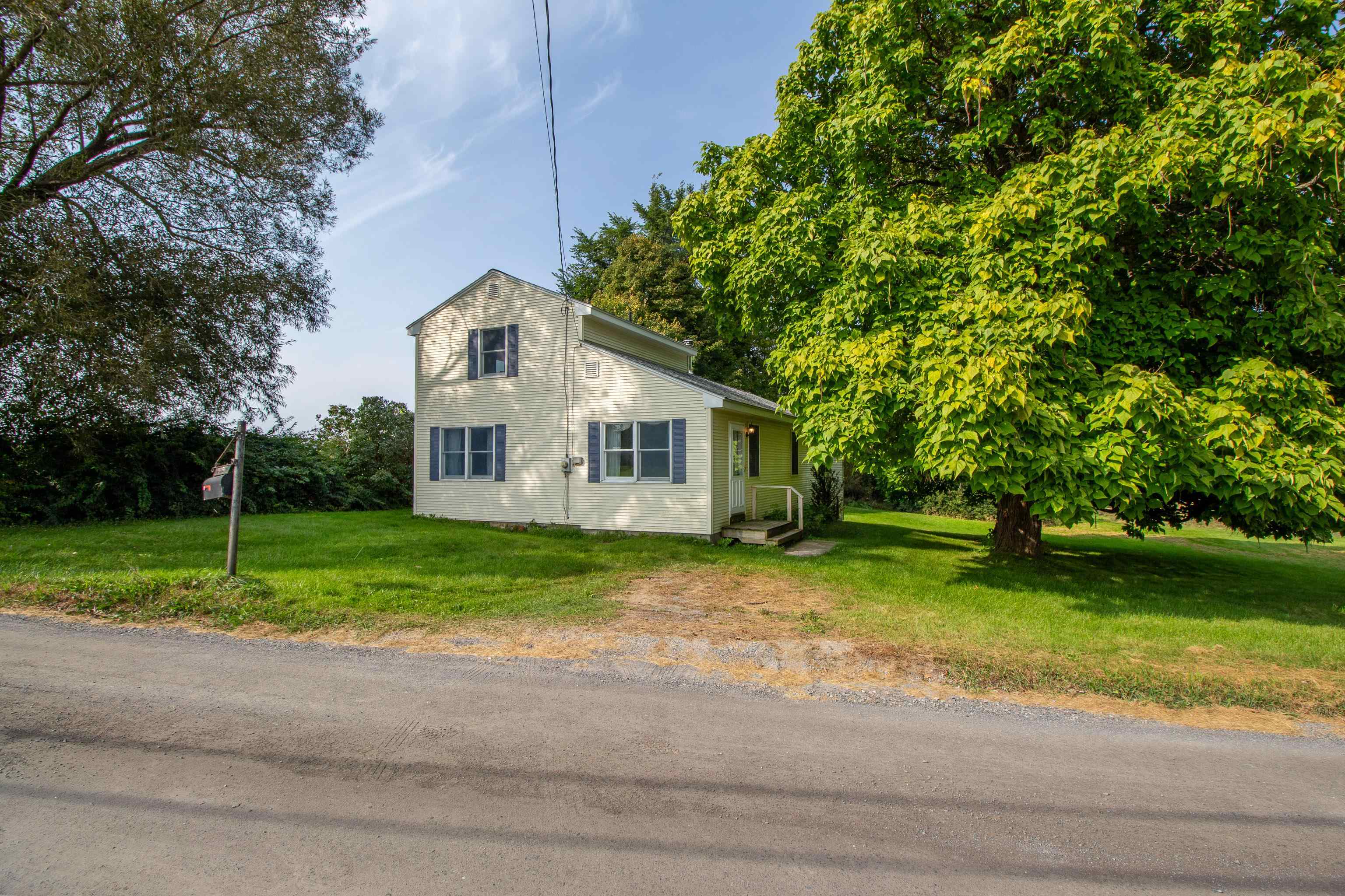 109 Kibbe Point Road South Hero, VT 05486 - Photo 13 of 40 Gallery Image 13