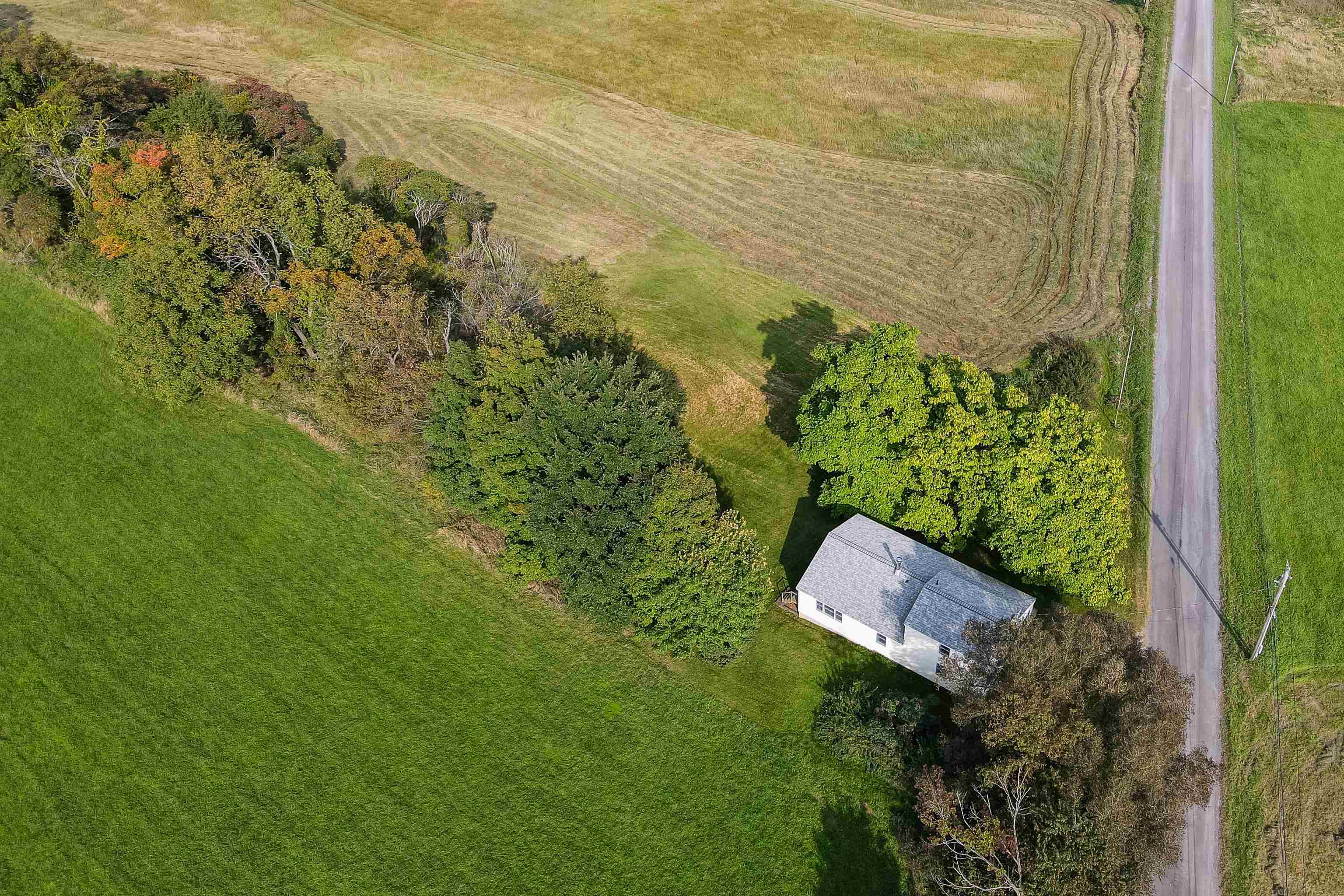 109 Kibbe Point Road South Hero, VT 05486 - Photo 36 of 40 Gallery Image 36